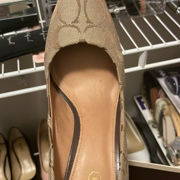 037.Women Coach heels - Picture 8 of 10